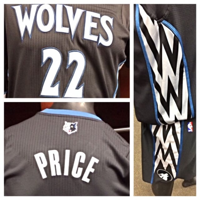 Gallery Wolves Alternate Jersey '1314 Photo Gallery