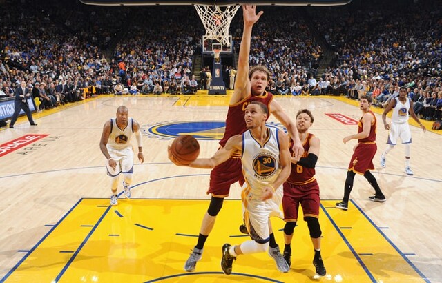 Warriors vs. Cavaliers - 1/9/15 Photo Gallery | NBA.com