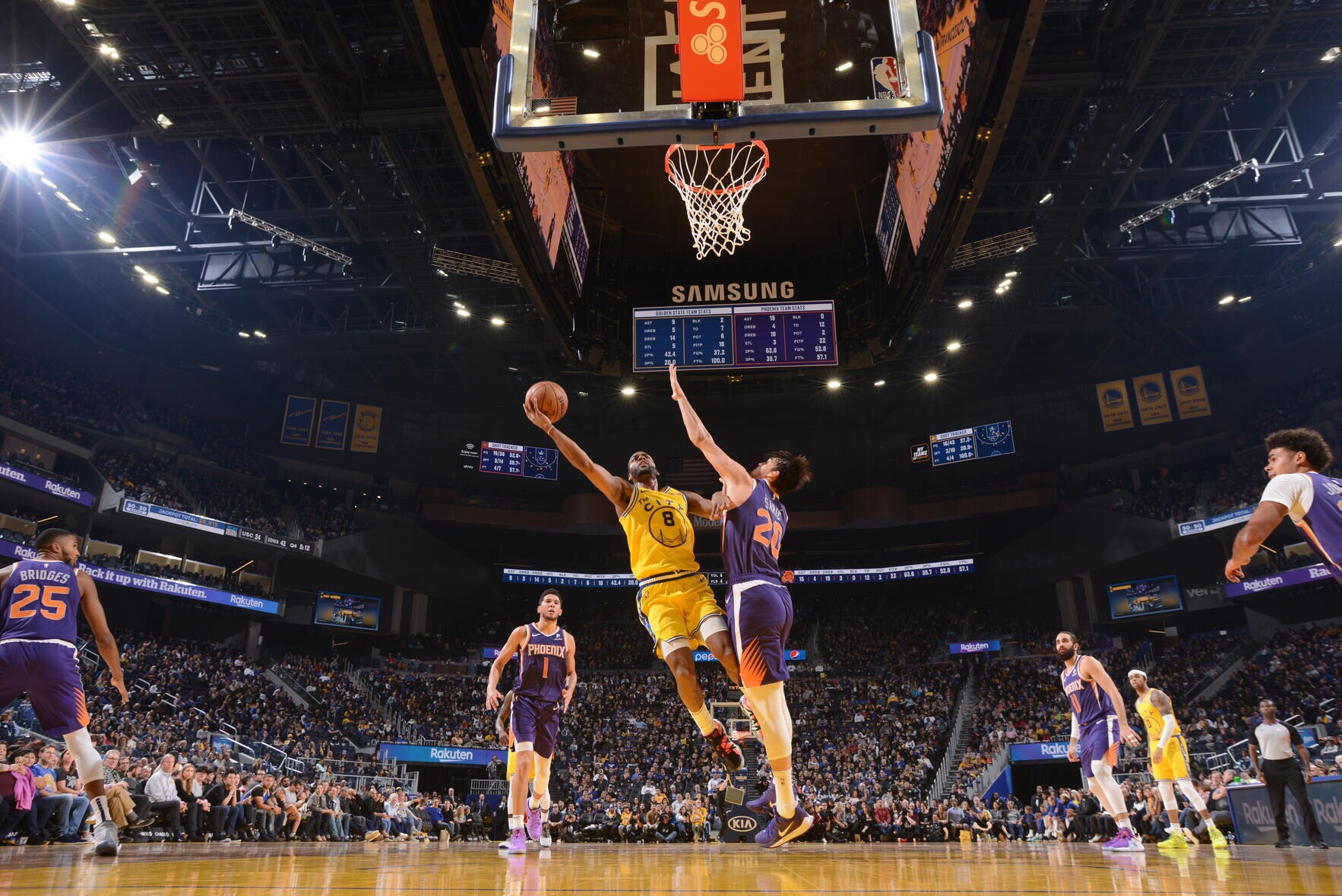 Phoenix Suns v Golden State Warriors