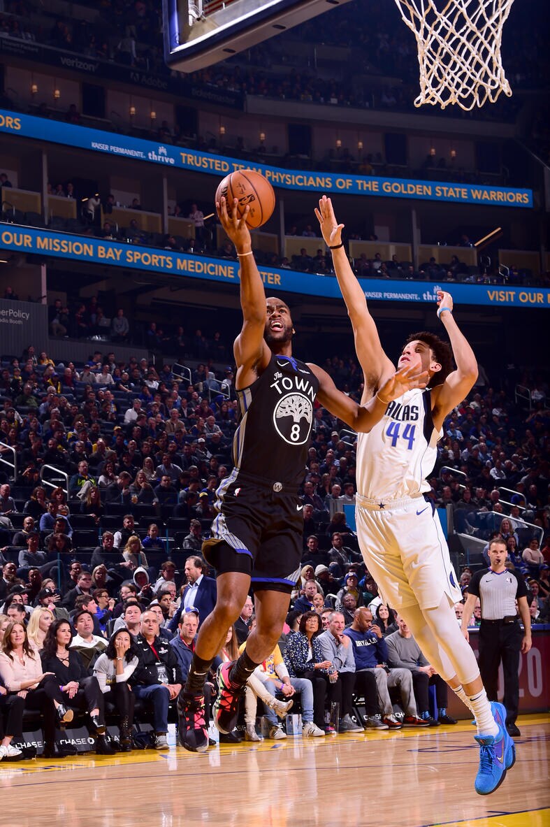 Dallas Mavericks v Golden State Warriors