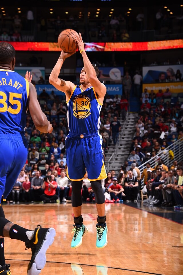 Photos Warriors at Pelicans 10/28/16 Photo Gallery