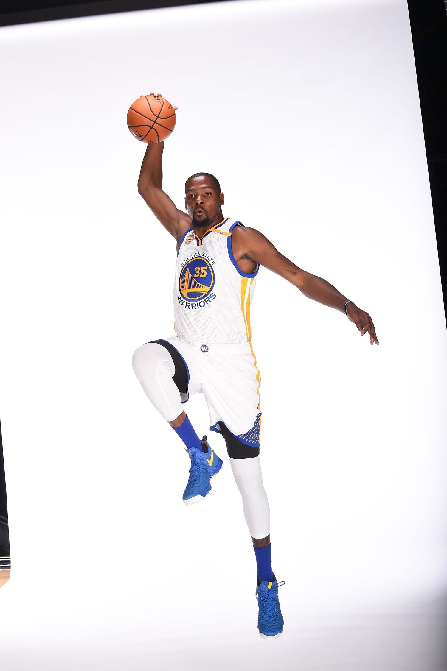 2016 Media Day Portraits | Golden State Warriors