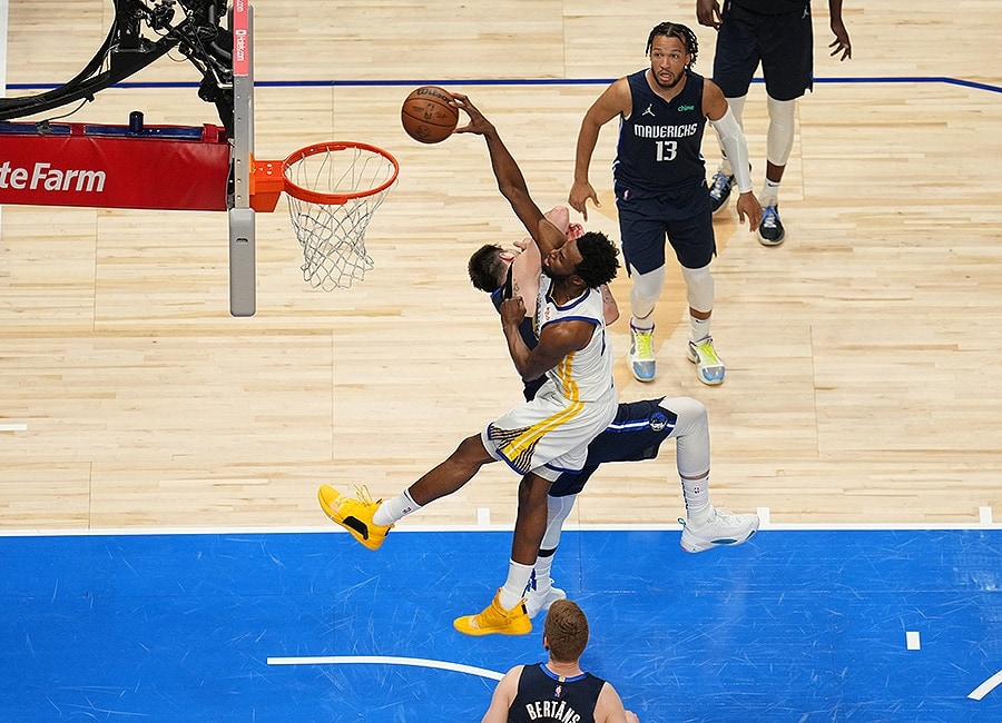 Video: Andrew Wiggins throws down monster dunk in Game 3