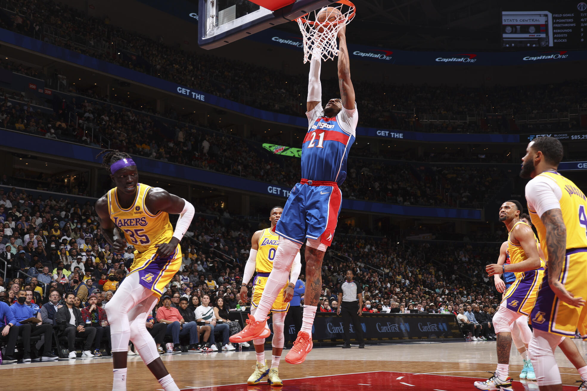 Photos Wizards vs. Lakers 3/19/22 Photo Gallery