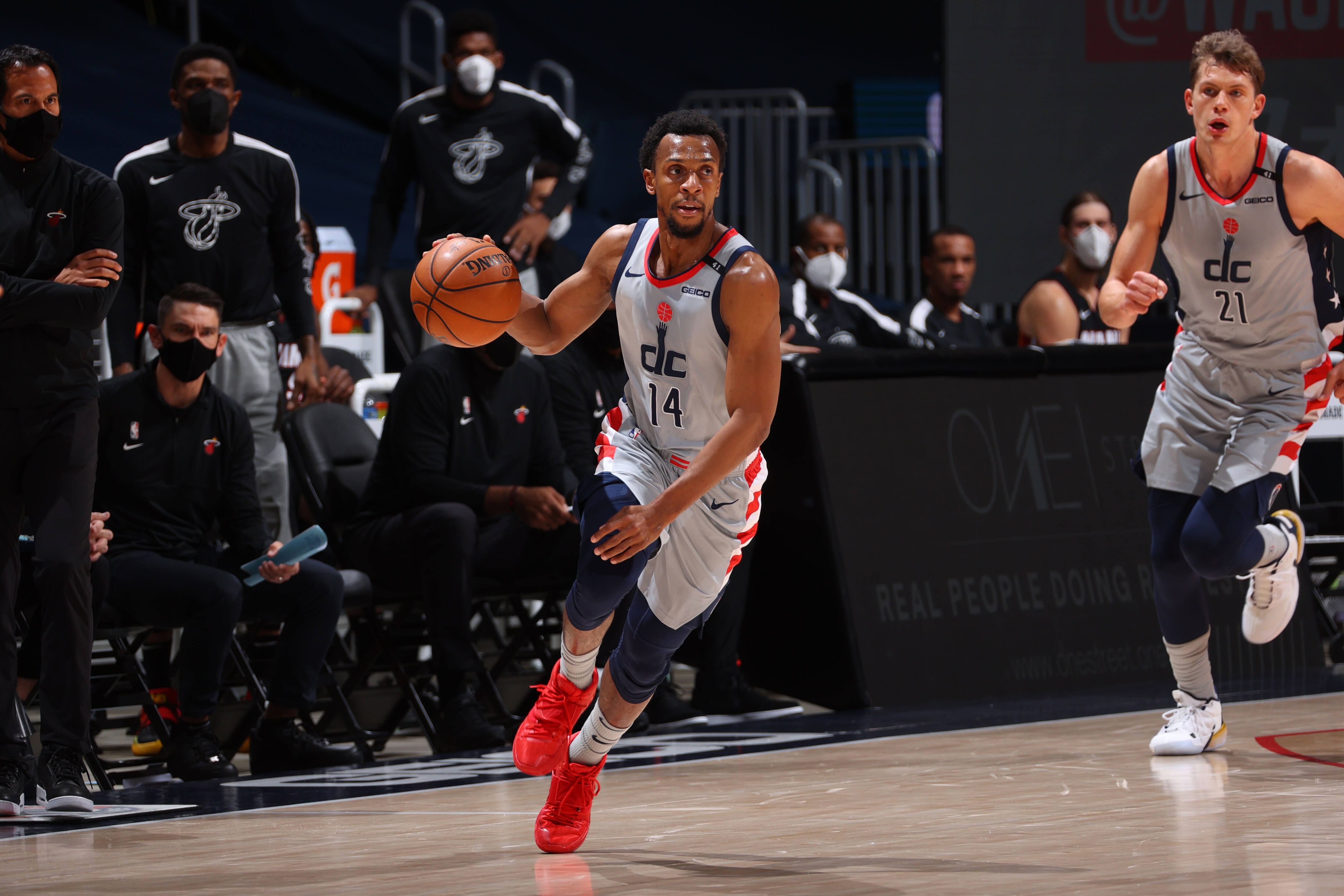 Top Photos 2020-21: Ish Smith Photo Gallery NBA