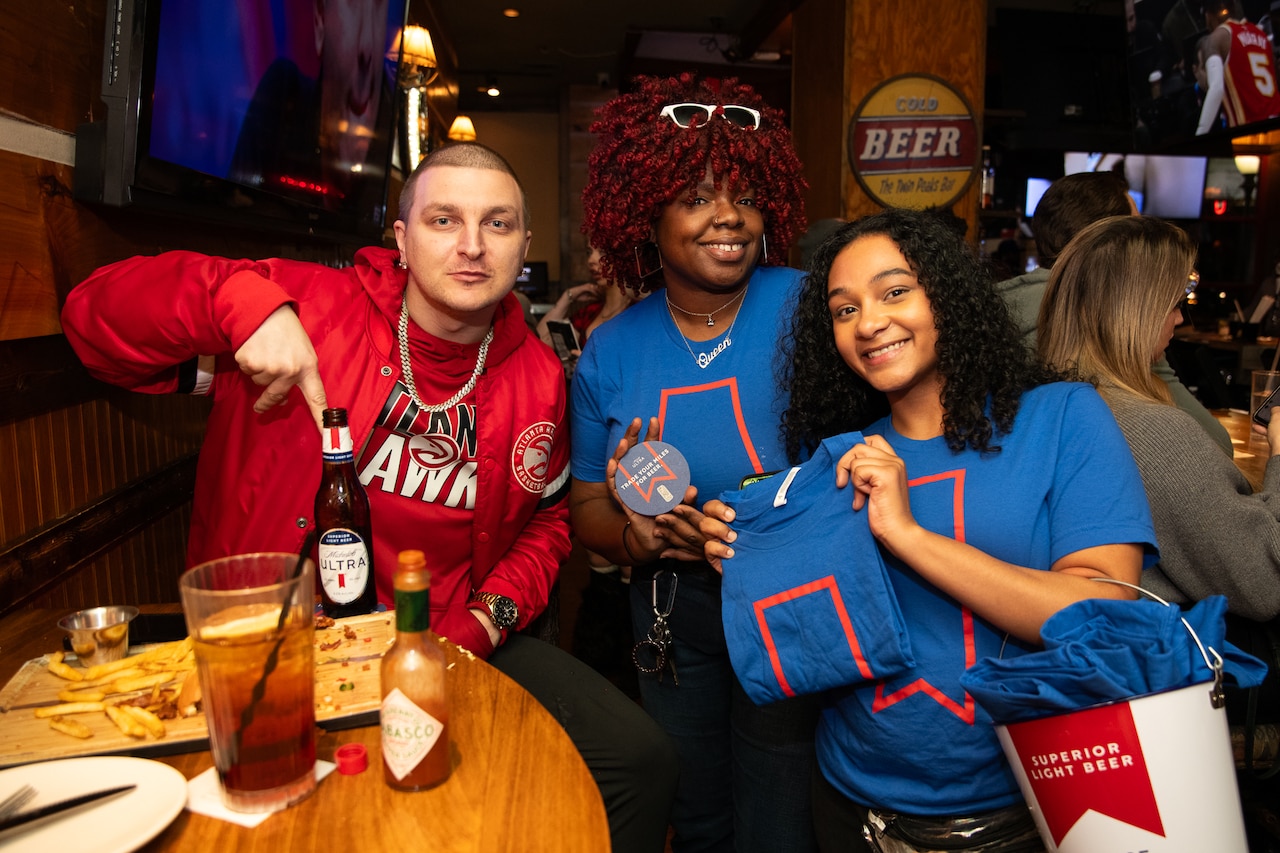 Benchwarmers Stockbridge: Michelob ULTRA Bar Network Watch Party ...