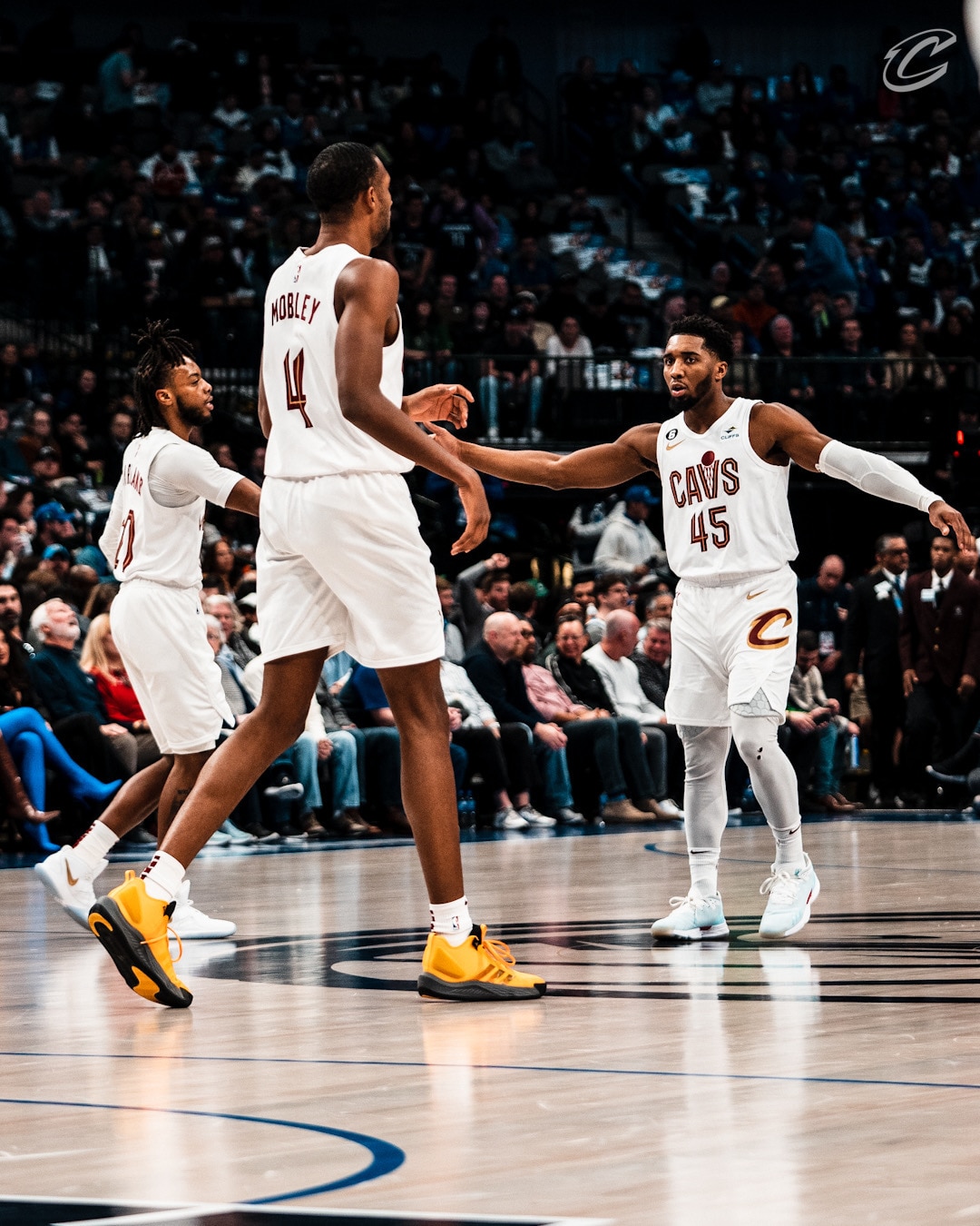 Serene Cavs At Mavericks | Rocket Game Preview Landscape for Mobile Serene Cavs At Mavericks | Rocket Game Preview Landscape for Mobile