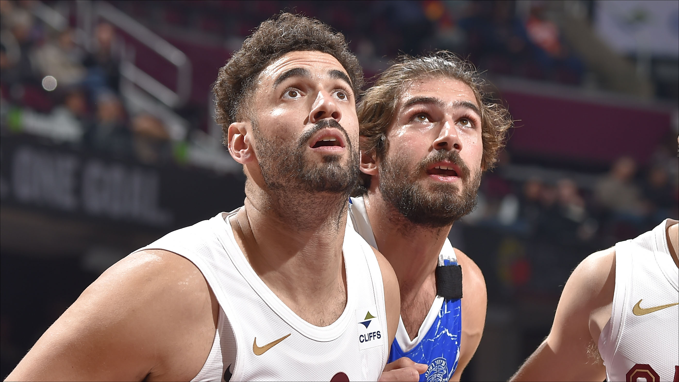 Cavs Pick Up a First Preseason Win on Monday Night