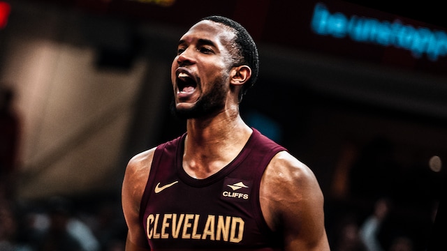 Cavaliers Sign Evan Mobley to Multi-Year Contract Extension | NBA.com