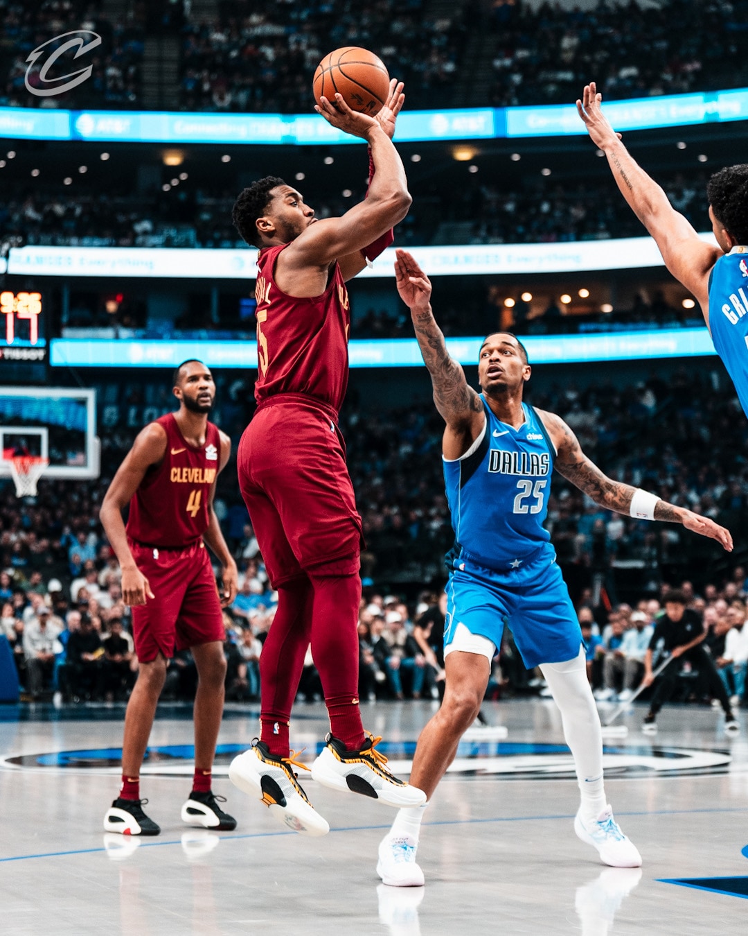Gorgeous Cavs At Mavericks | Rocket Game Preview Photo Illustration Gorgeous Cavs At Mavericks | Rocket Game Preview Photo Illustration
