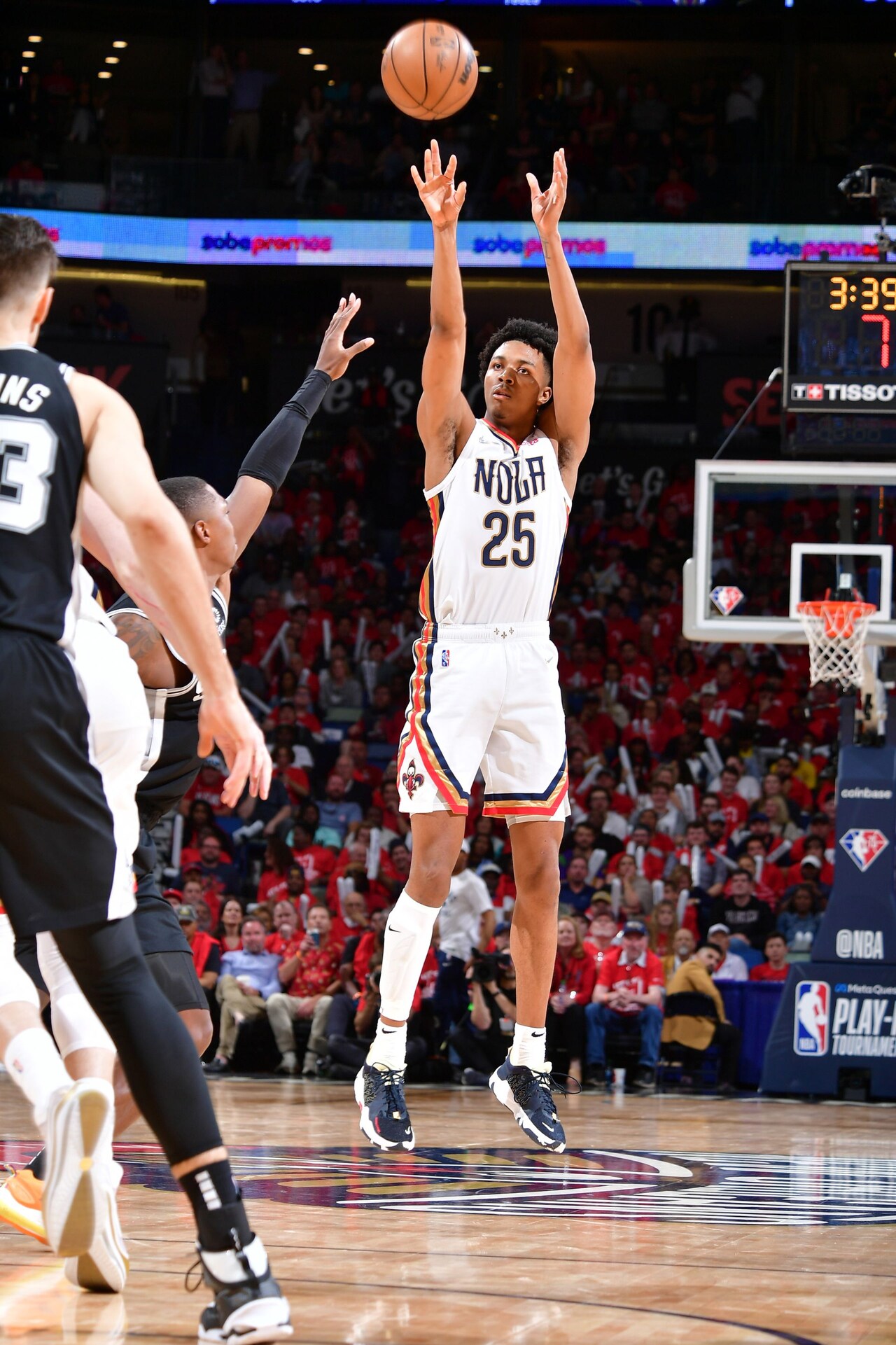 Photos: Trey Murphy III 2021-22 Season in Review | New Orleans Pelicans