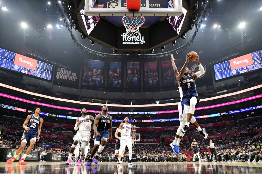Photos: Pelicans at Clippers | Game Action 10/30/22 Photo Gallery | NBA.com