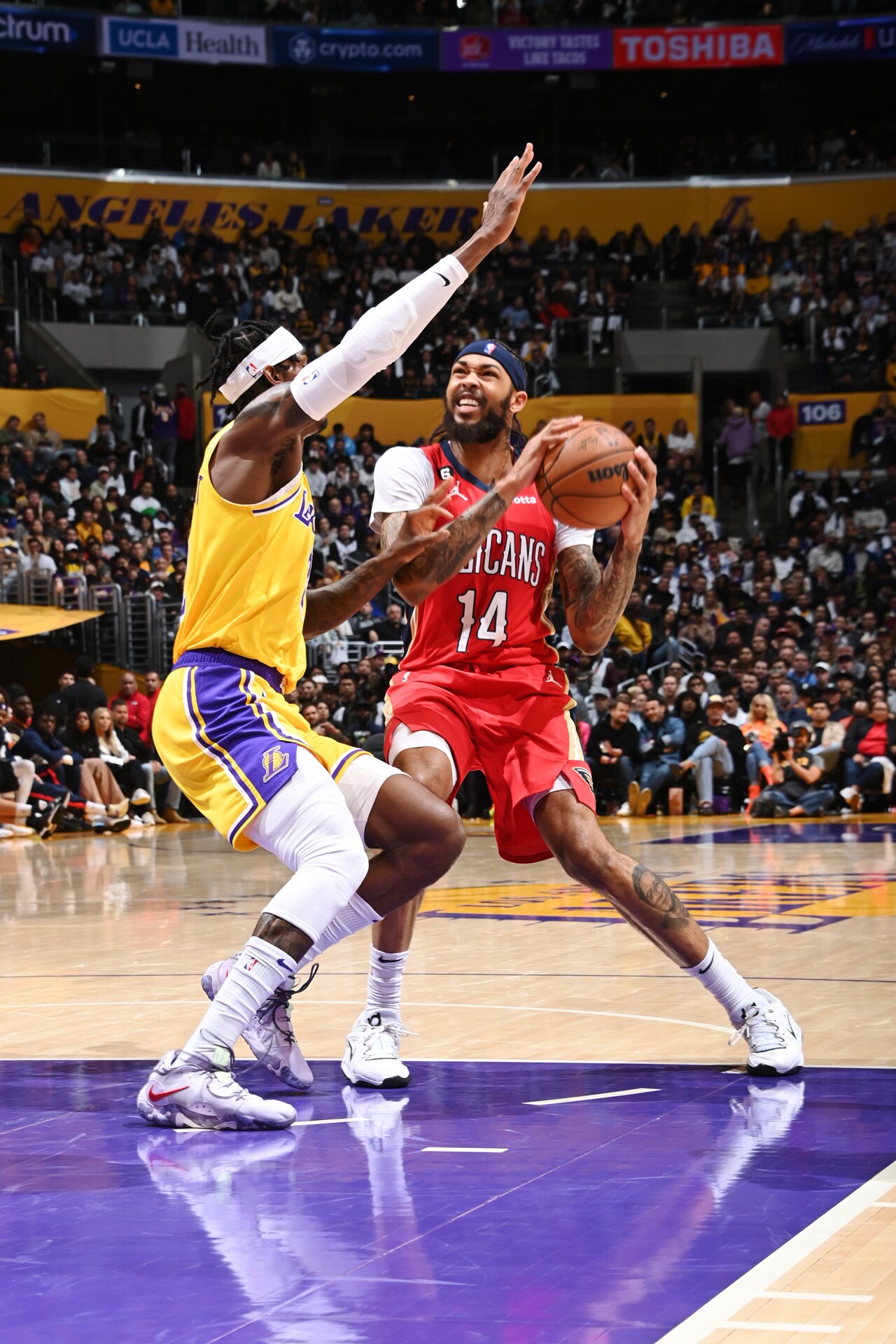 Photos: Pelicans at Lakers | Game Action 2/15/23 Photo Gallery | NBA.com