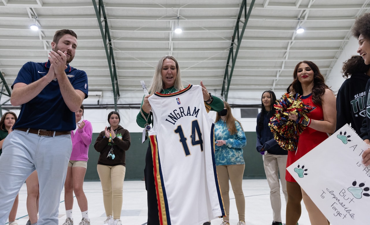 Photos: New Orleans Pelicans surprise 2024 Jr. Pelicans Scholastic ...