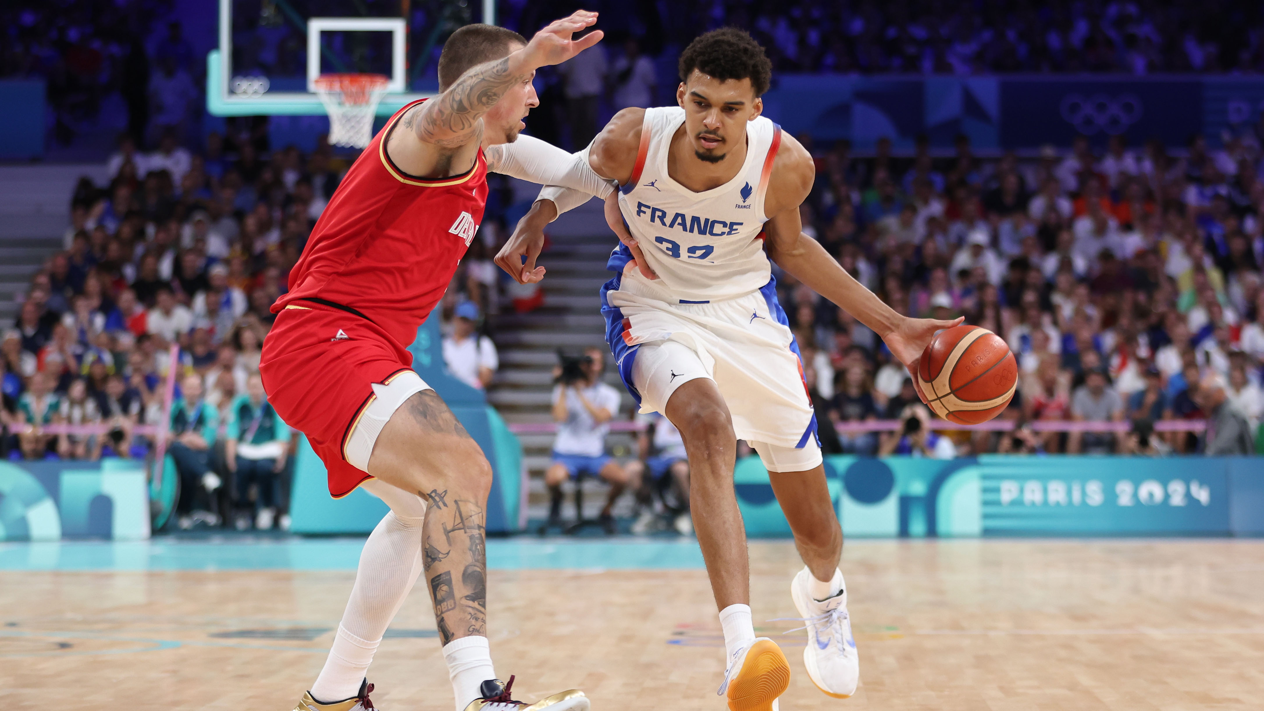 pelicans-in-paris-daniel-theis-germany-roll-vs-france-new-orleans