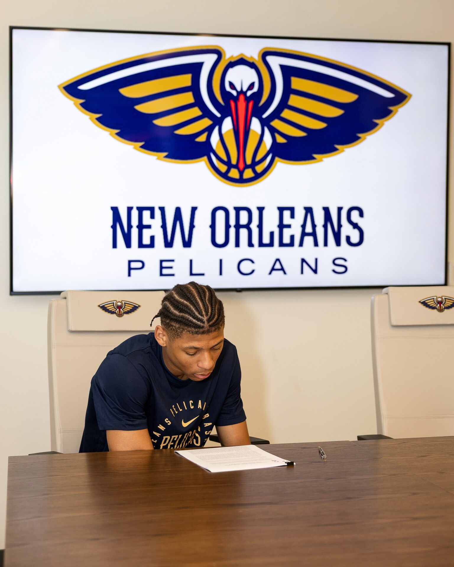Photos: New Orleans Pelicans rookies sign first NBA contracts