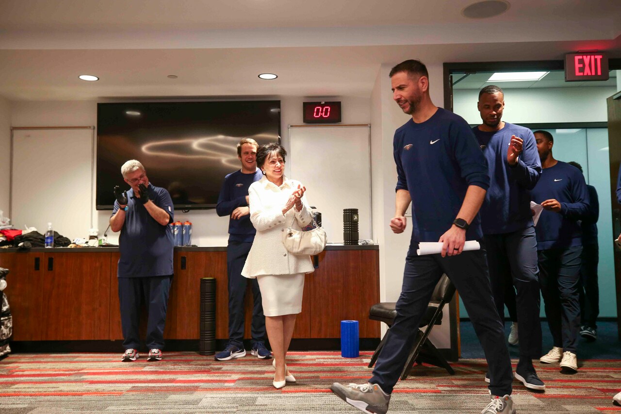Photos: Pelicans vs. Rockets | Locker Room and Postgame Reactions 12/18 ...