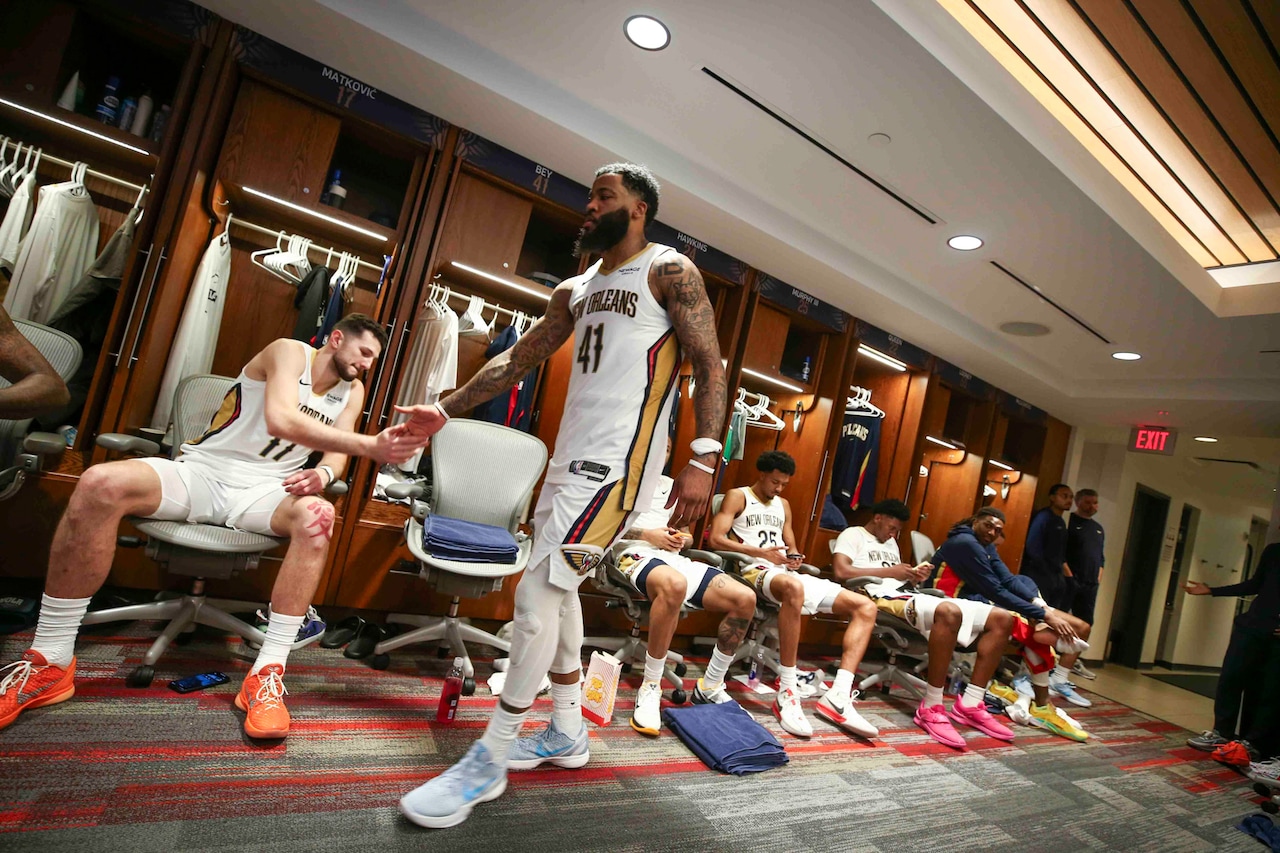 Photos: Pelicans vs. Rockets | Locker Room and Postgame Reactions 12/18 ...