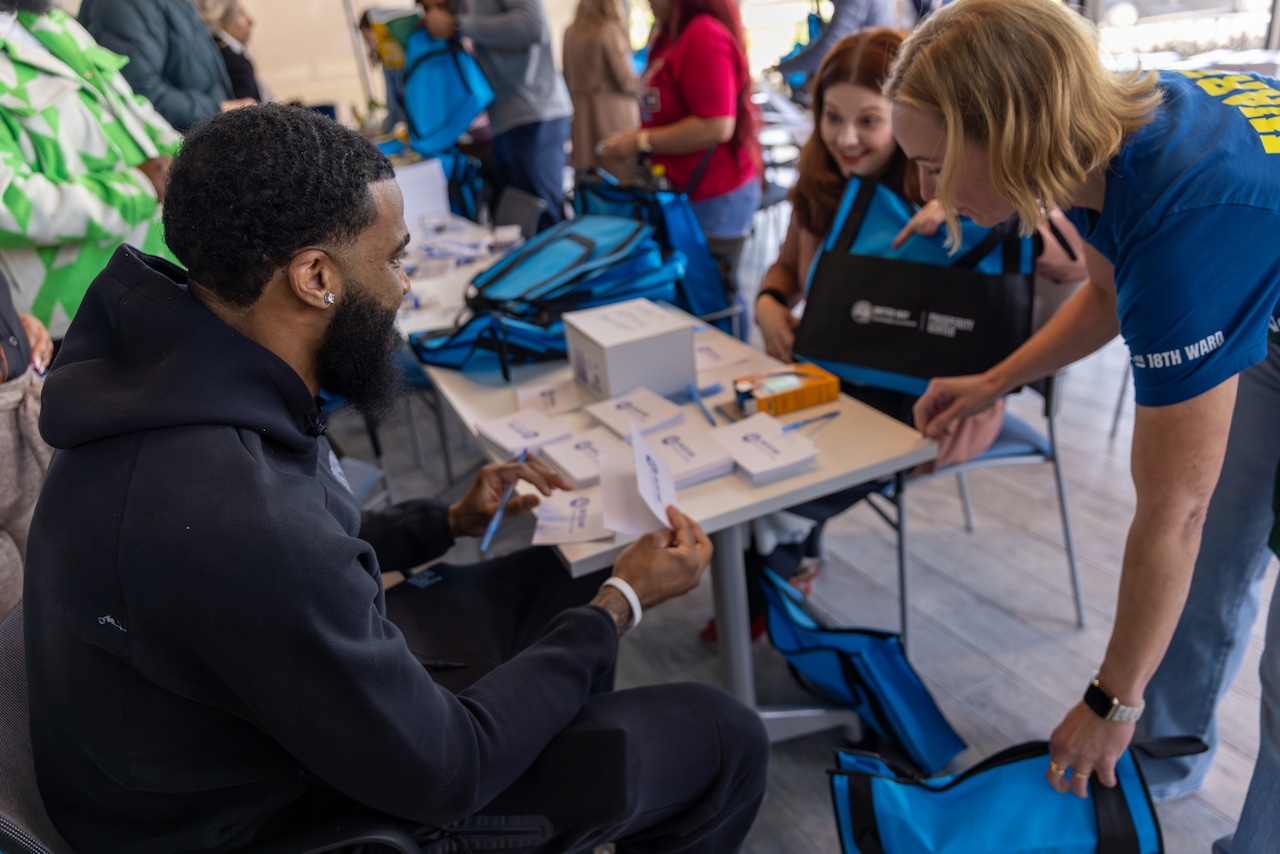 Photos: Jordan Poole, Saddiq Bey participate in NBA Foundation x United ...