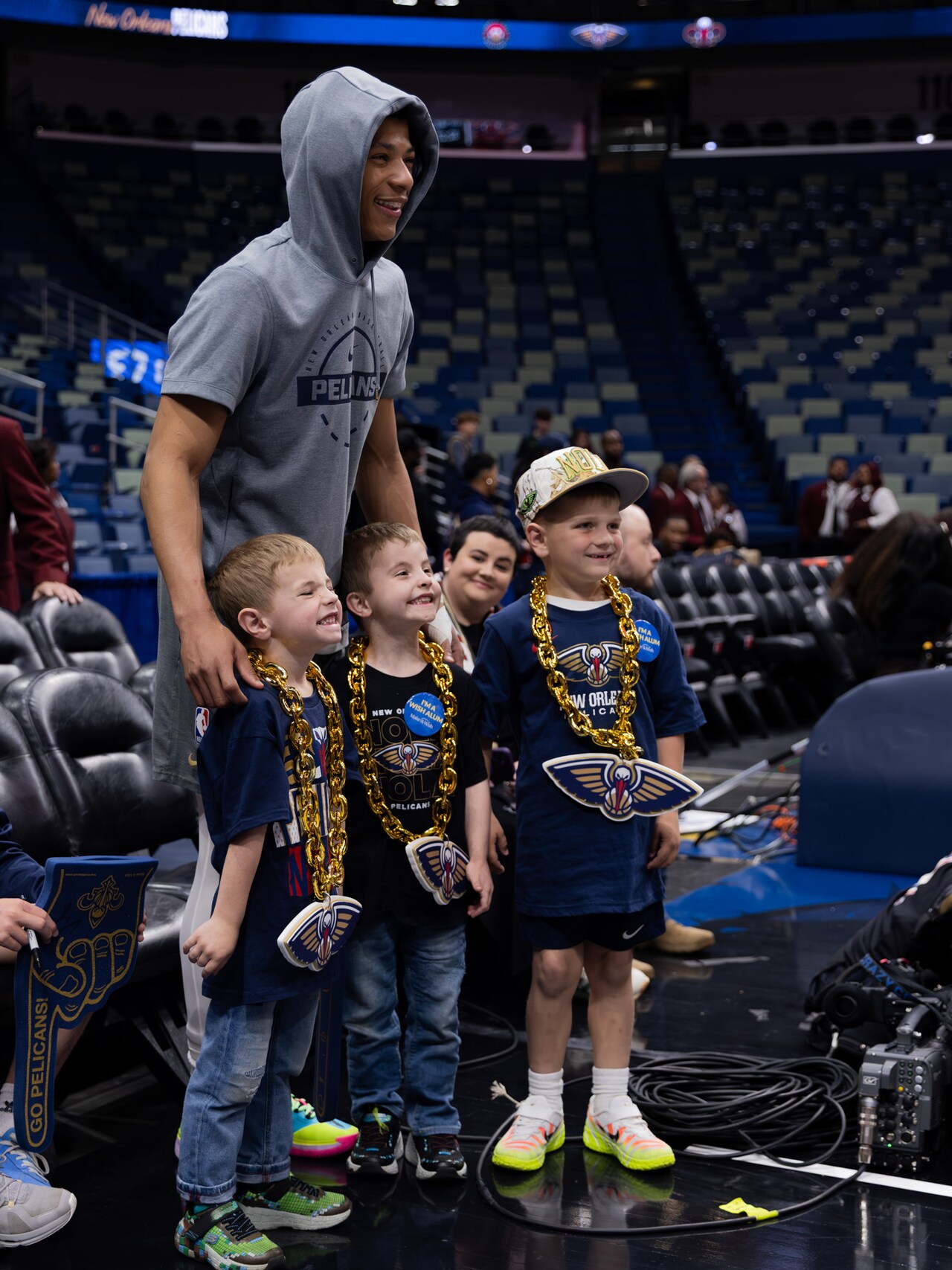 Photos: Pelicans, Ochsner host Make-A-Wish alum at pregame warmups ...