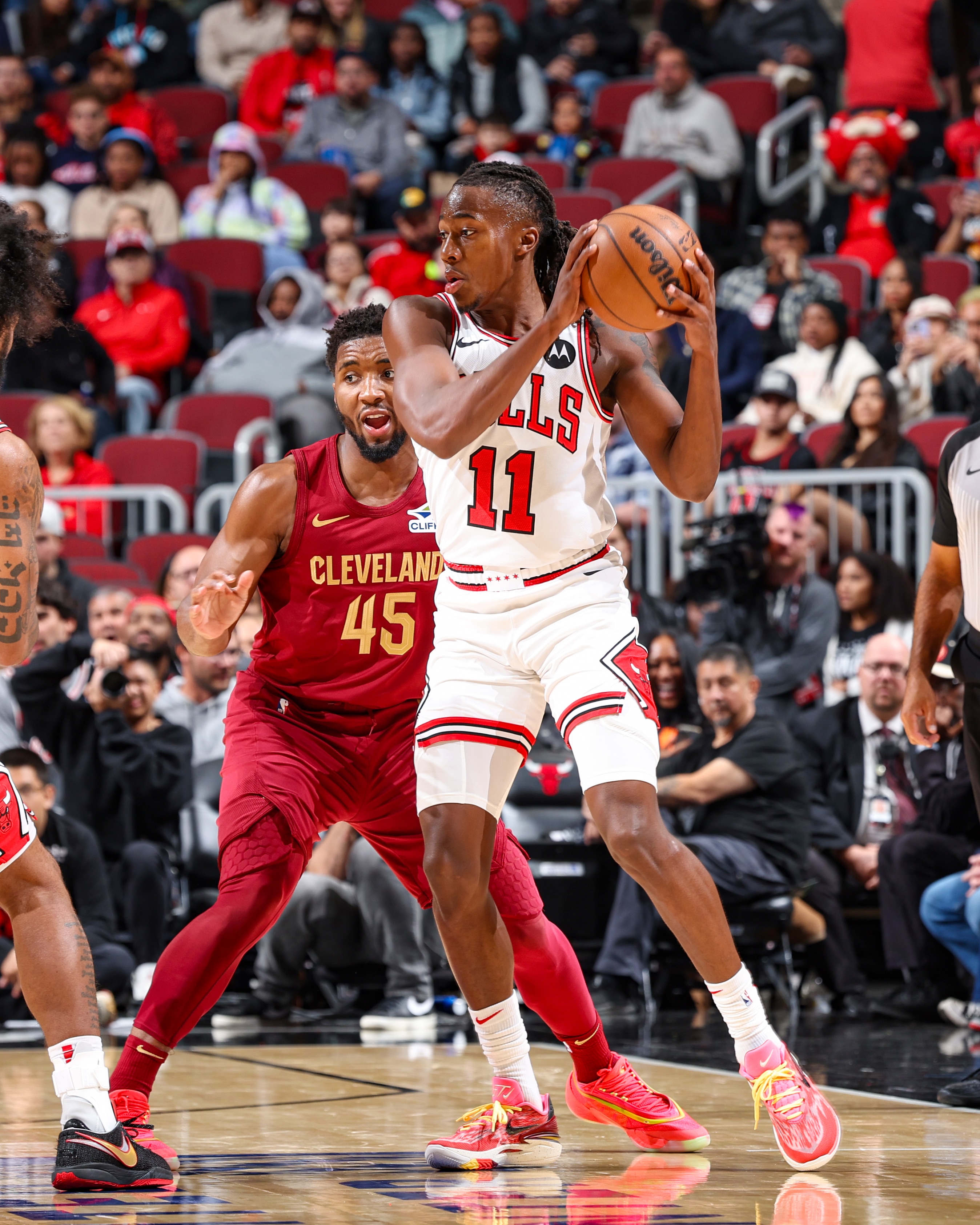 Bulls close out preseason with OT win over Cavs, Dosunmu and LaVine combine for 37 | Chicago Bulls
