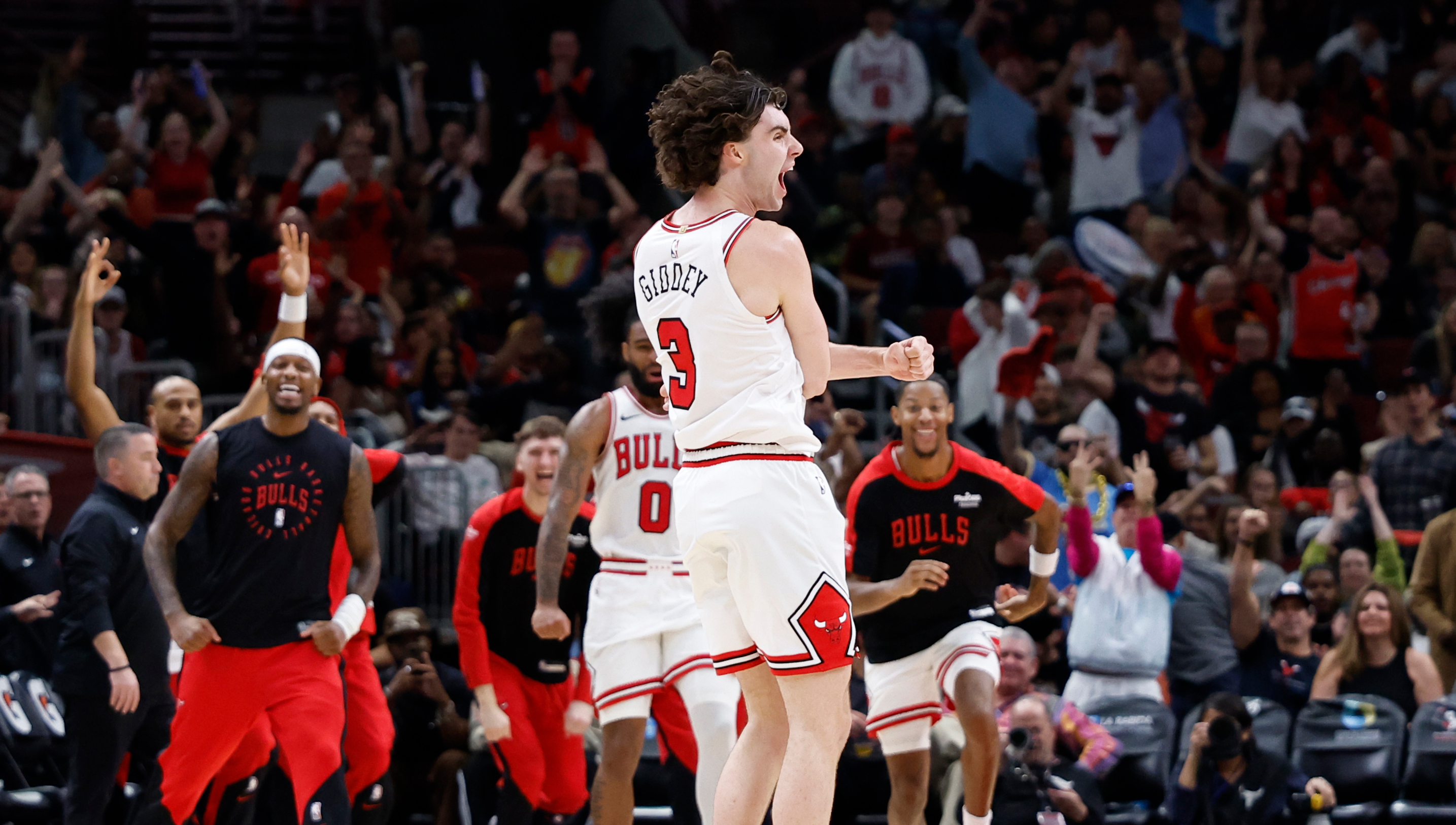 Josh Giddey's huge night sparks 20-point comeback Bulls win against Magic | Chicago Bulls