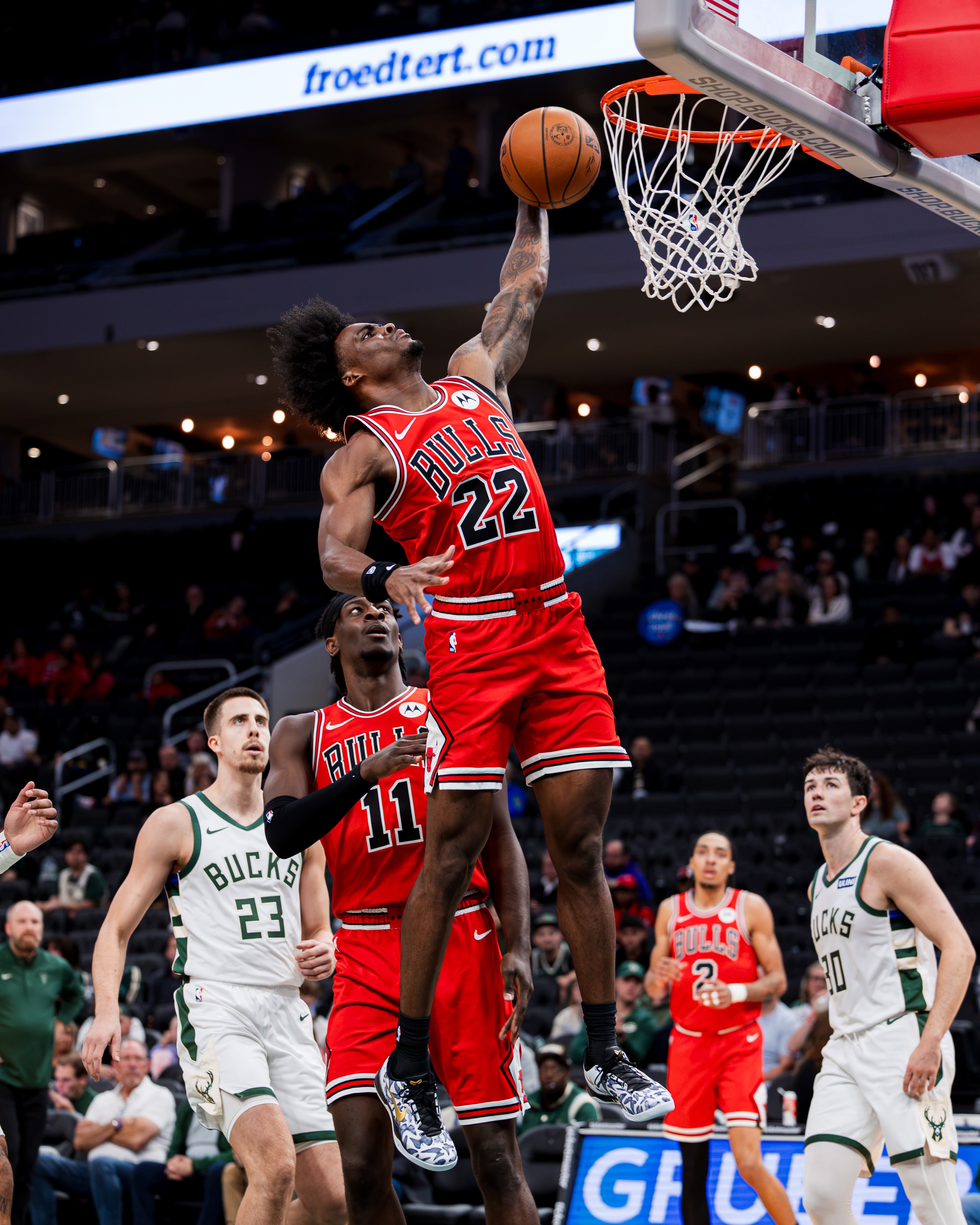 Bulls dominate Bucks in preseason behind balanced attack | Chicago Bulls