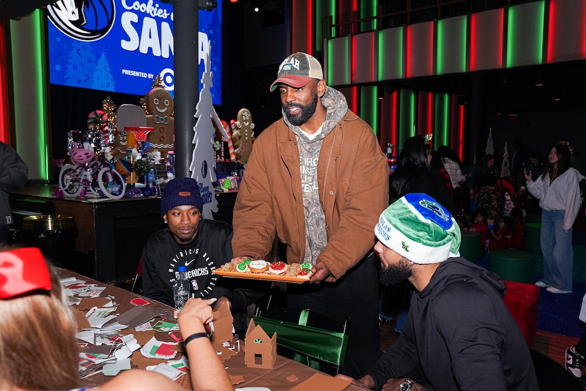 Mavs Spread Holiday Cheer at Annual Cookies with Santa | Dallas