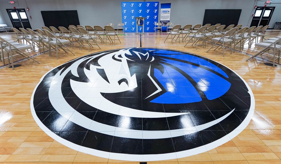Mavs Celebrate 35th North Texas Court Dedication with Grand Opening at ...