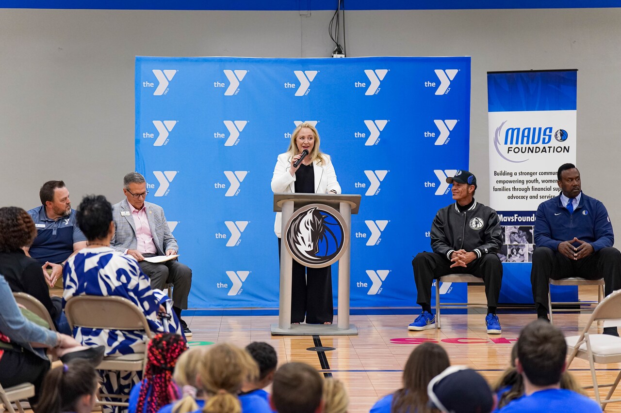 Mavs Celebrate 35th North Texas Court Dedication with Grand Opening at ...