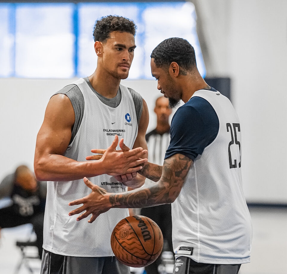 Flagg dominant, but Mavericks fall to Spurs in summer league