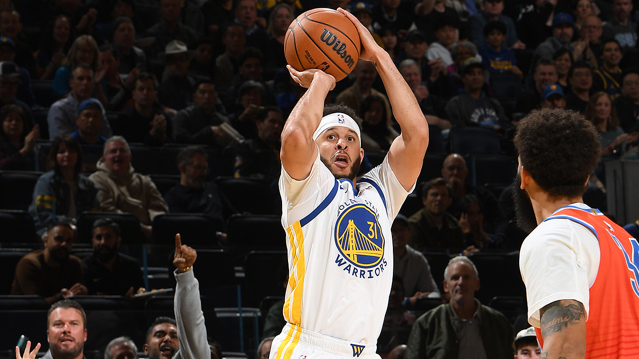 Seth Curry Highly Impactful in Debut, Warriors Threaten a 22-Point Comeback in Loss to Thunder