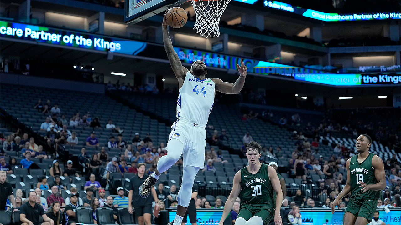 Warriors Blue Team Falls to Bucks in California Classic
