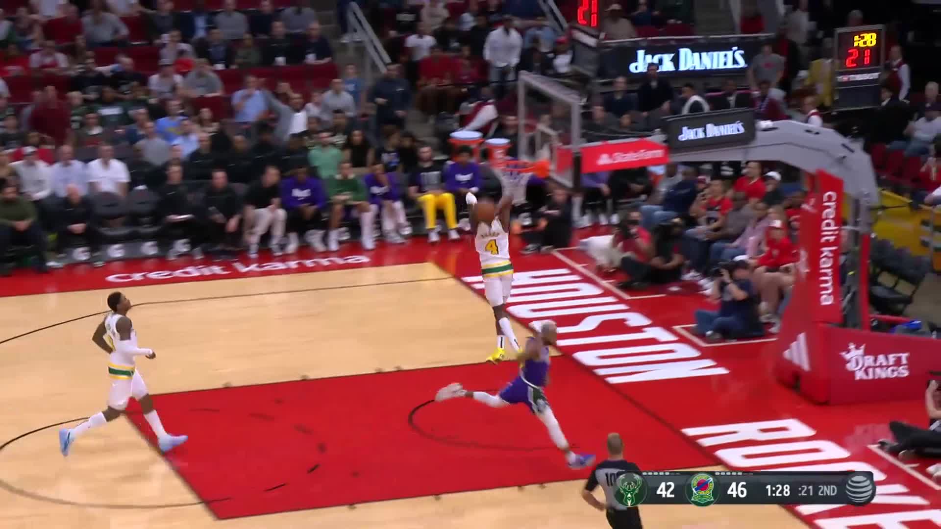 Milwaukee Bucks vs Houston Rockets Dec 11, 2022 Game Summary