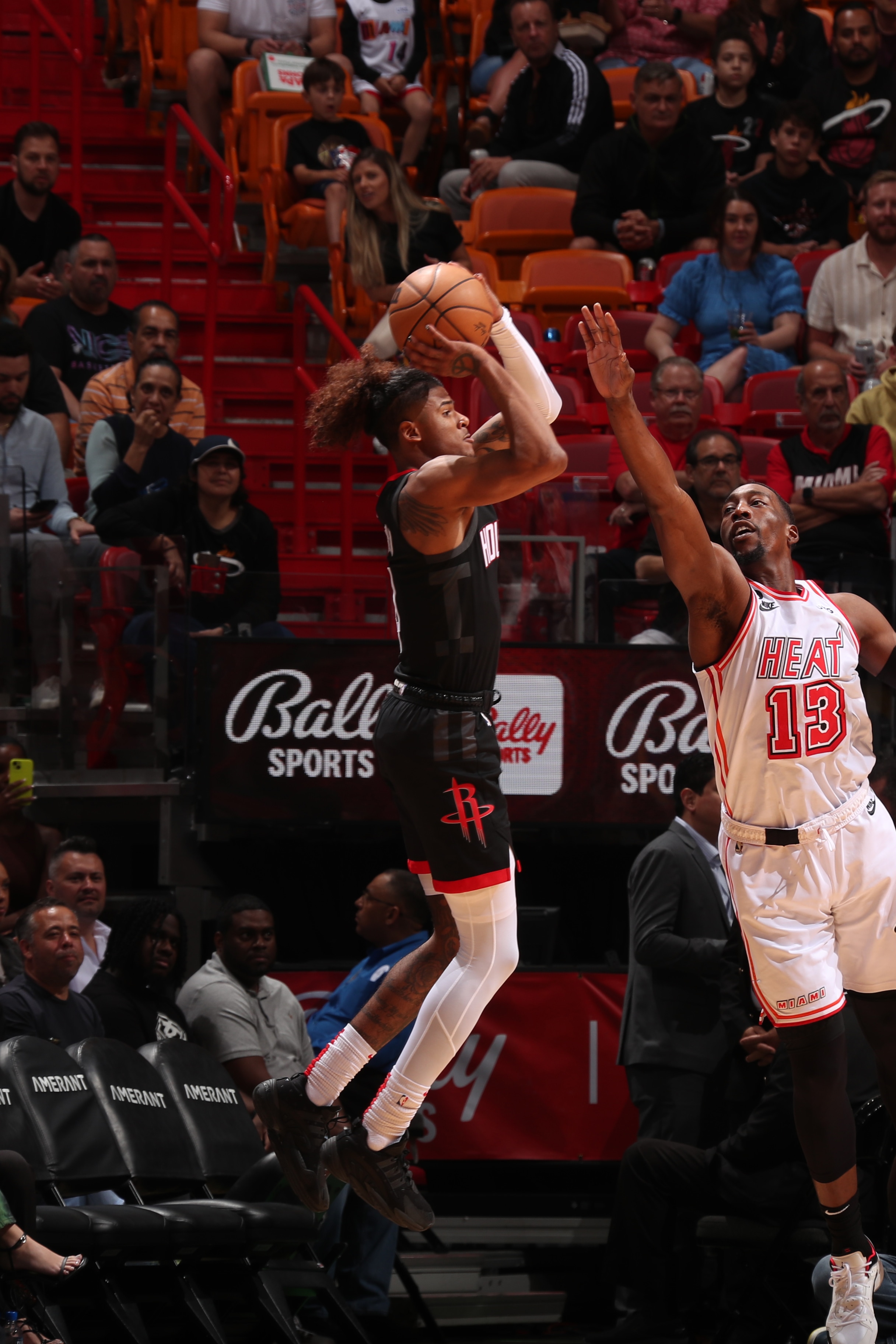 Photos Rockets vs. Heat 2/10/23 Photo Gallery
