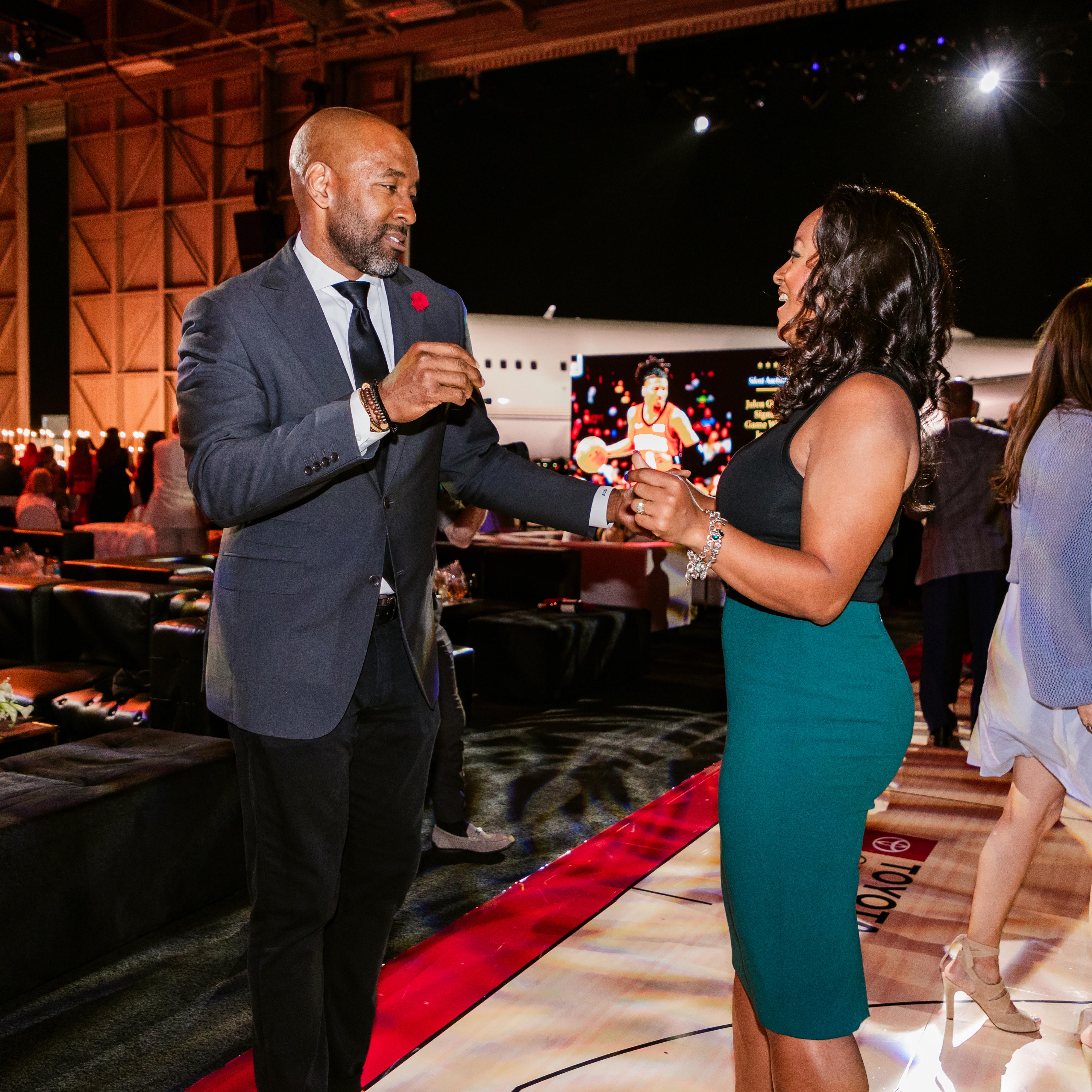 Anna Deacon Rockets Rockets Runway | Houston Rockets