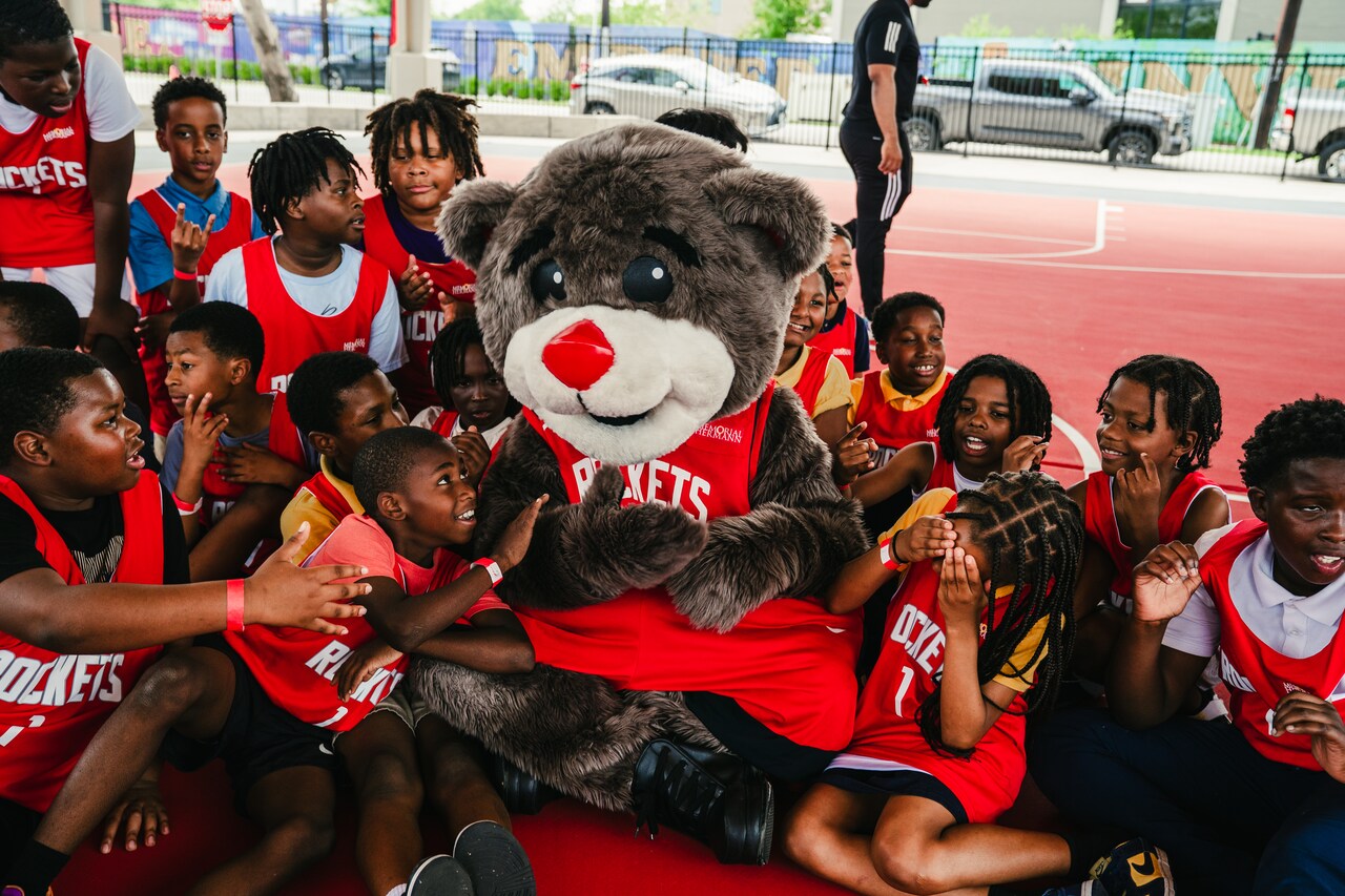 Moses Leroy Court Unveiling | Houston Rockets