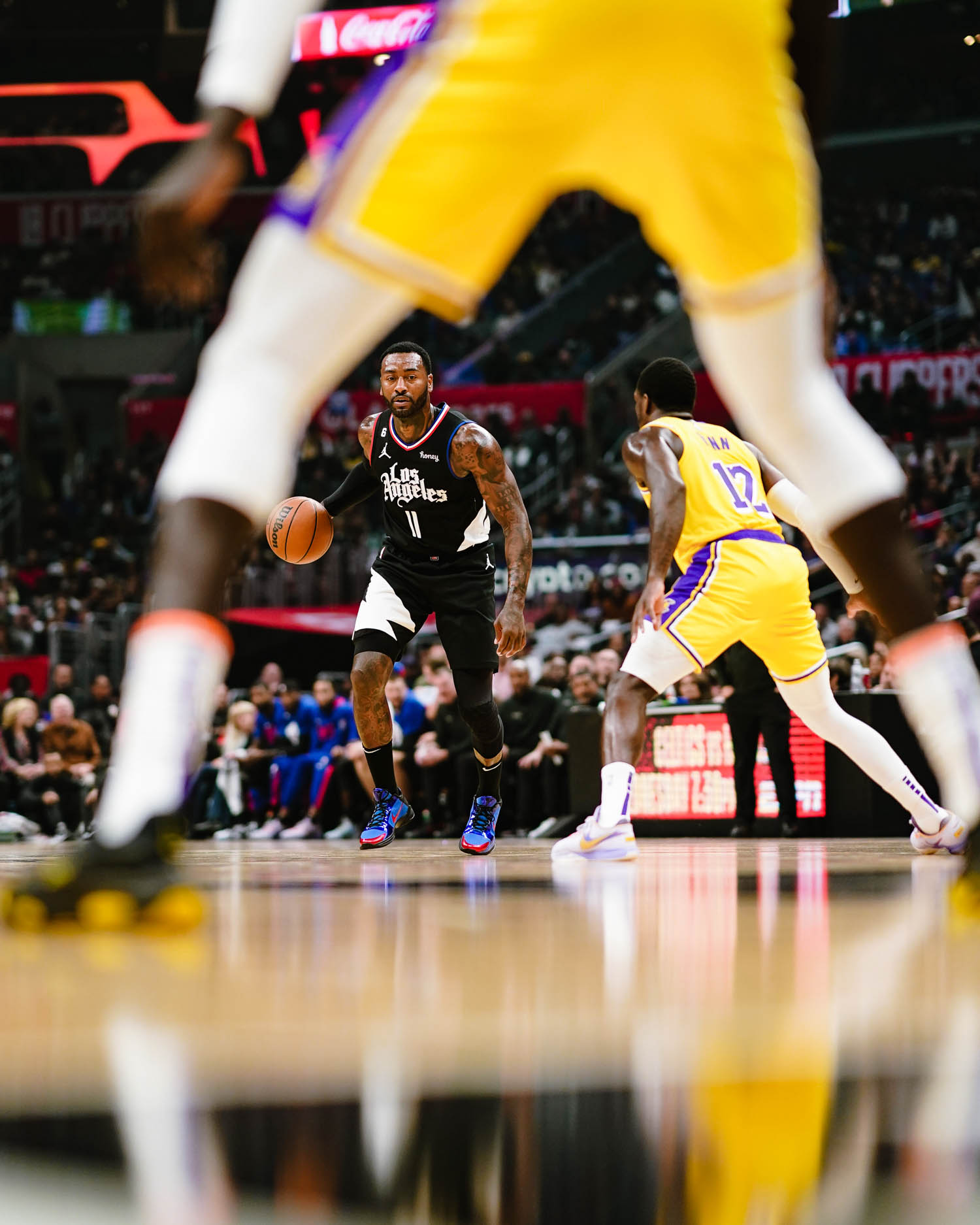 Vibrant Los Angeles Clippers Vs Los Angeles Lakers Injury Report: Who's Playing, Injured And Questionable Players Wallpaper for Your Screen Vibrant Los Angeles Clippers Vs Los Angeles Lakers Injury Report: Who's Playing, Injured And Questionable Players Wallpaper for Your Screen