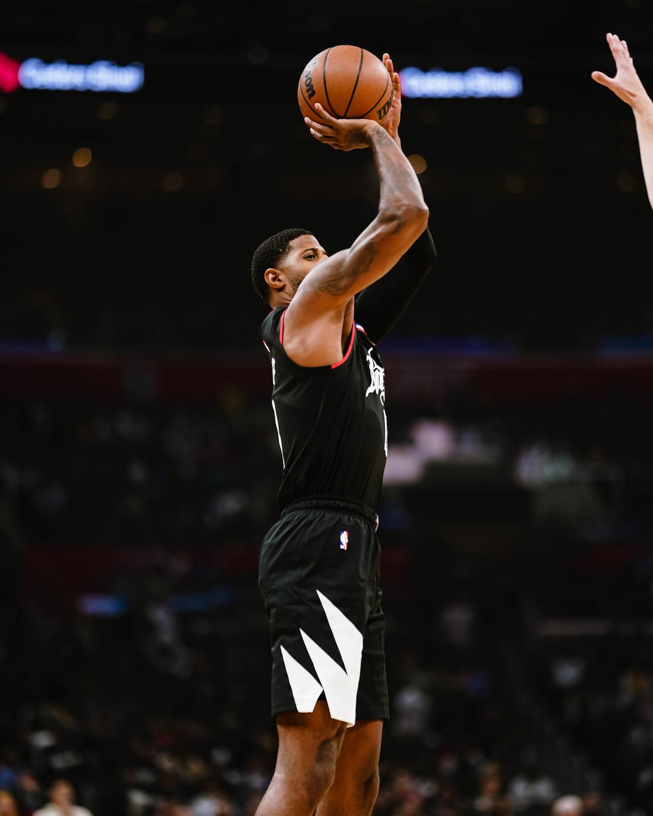 Detailed Los Angeles Clippers Vs Los Angeles Lakers Injury Report: Who's Playing, Injured And Questionable Players Landscape Digital Art