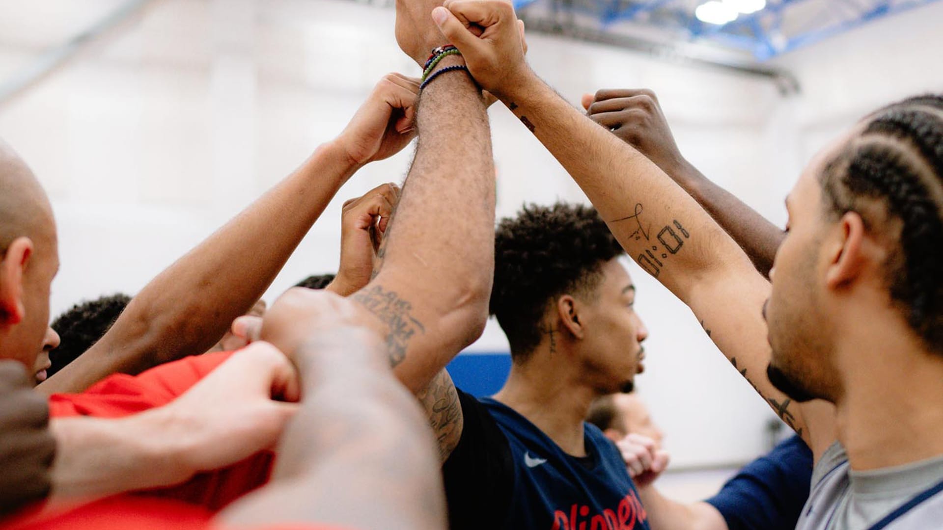 Clippers - The official site of the NBA for the latest NBA Scores, Stats & News. | NBA.com