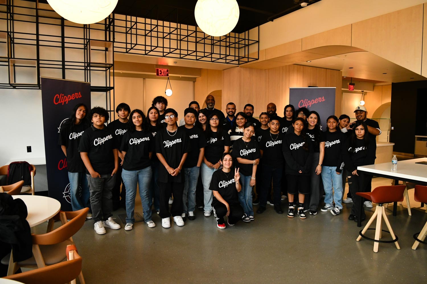 Gallery | Hispanic Heritage Month with La Cultura (10.9.24) | LA Clippers