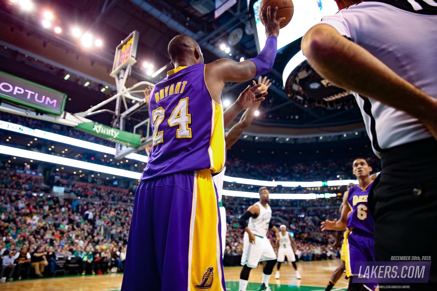 History Day in Photos Kobe Final Game Boston