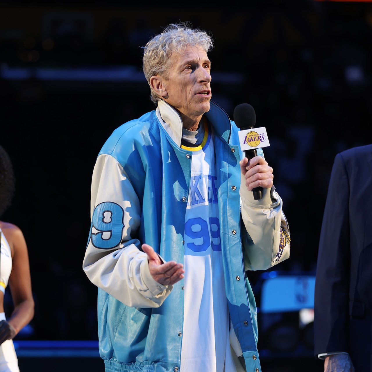 Mikan Jersey Retirement Ceremony Photo Gallery