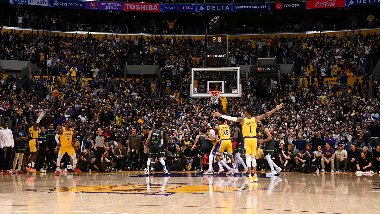From the Rafters: Play-In Victory Sends Lakers to Tennessee | Los Angeles  Lakers