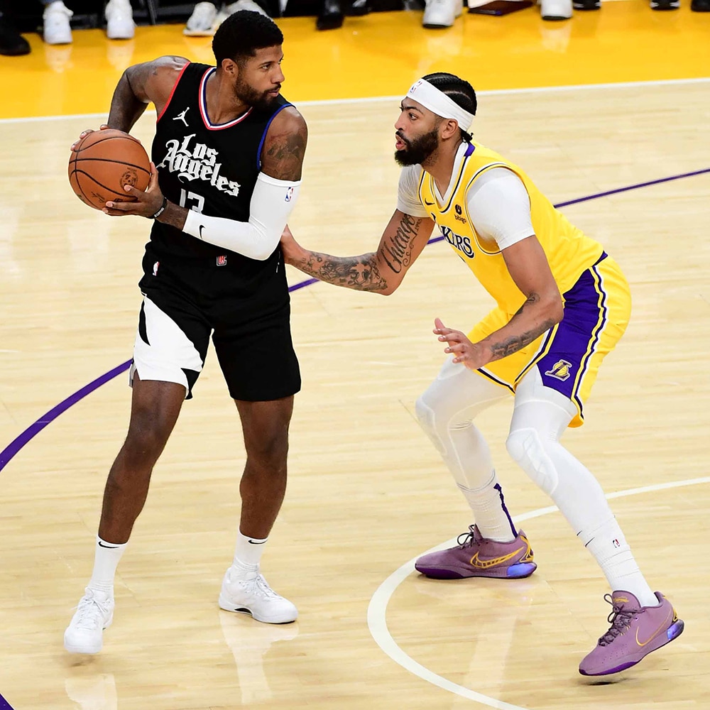 Lush Lakers' Star Trio Back Together To Battle Resurgent Clippers In Battle Of Los Angeles Wallpaper for Desktop Lush Lakers' Star Trio Back Together To Battle Resurgent Clippers In Battle Of Los Angeles Wallpaper for Desktop