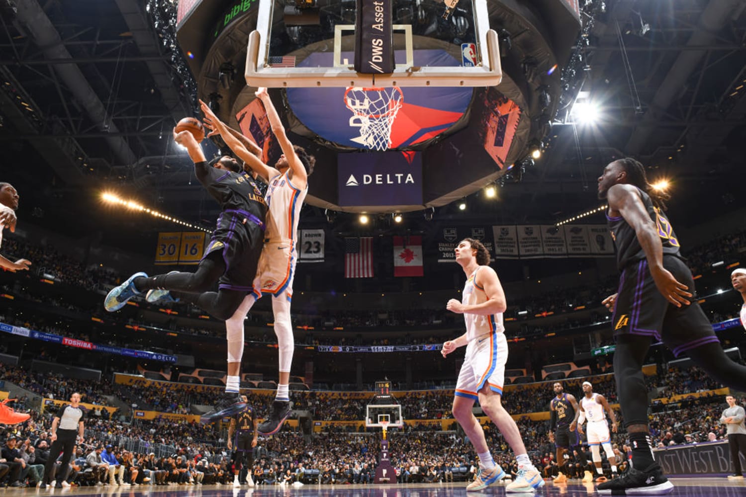 Photos: Lakers vs Thunder (01/15/24) Photo Gallery | NBA.com