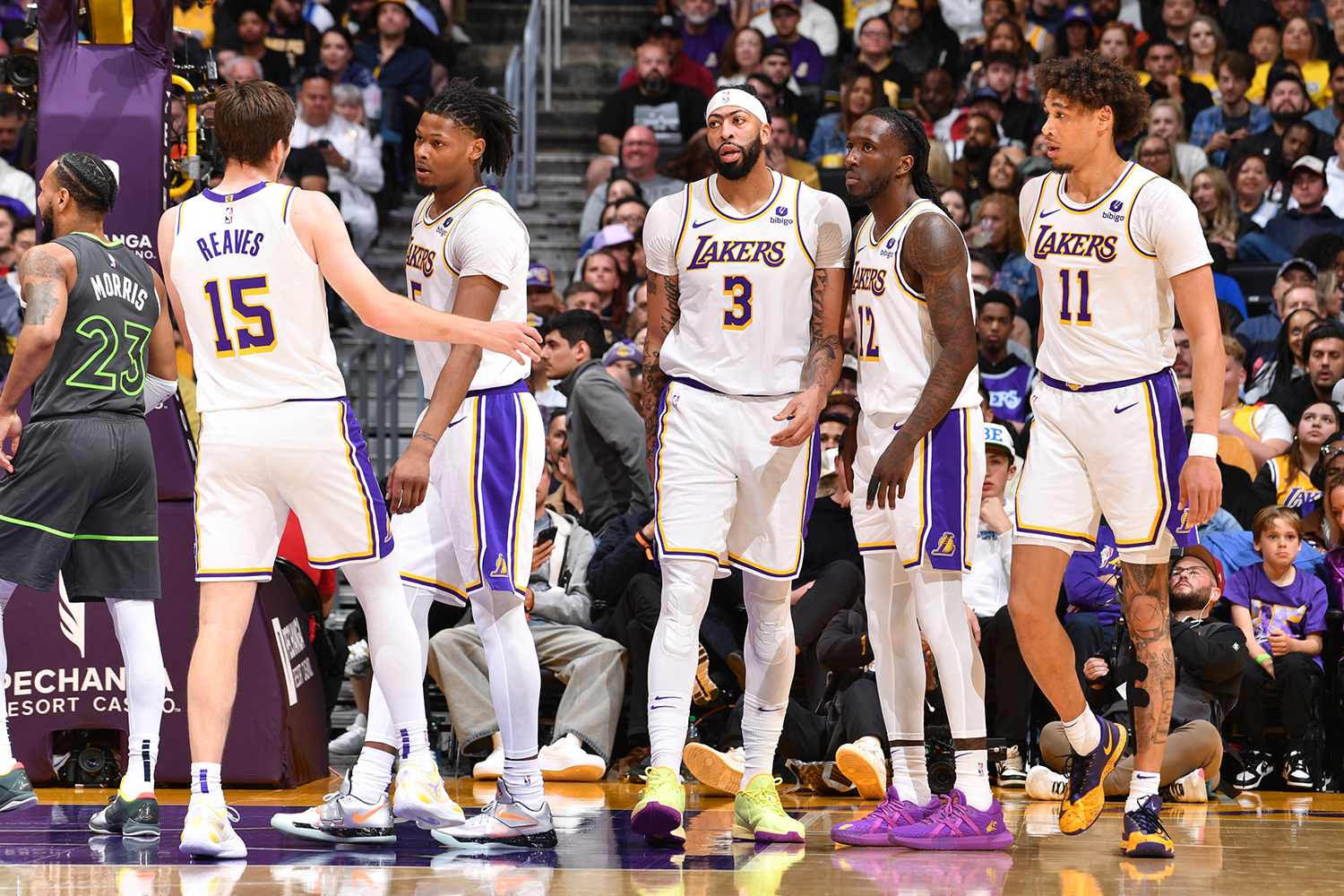 Photos: Lakers vs Timberwolves (04/07/24) | Los Angeles Lakers