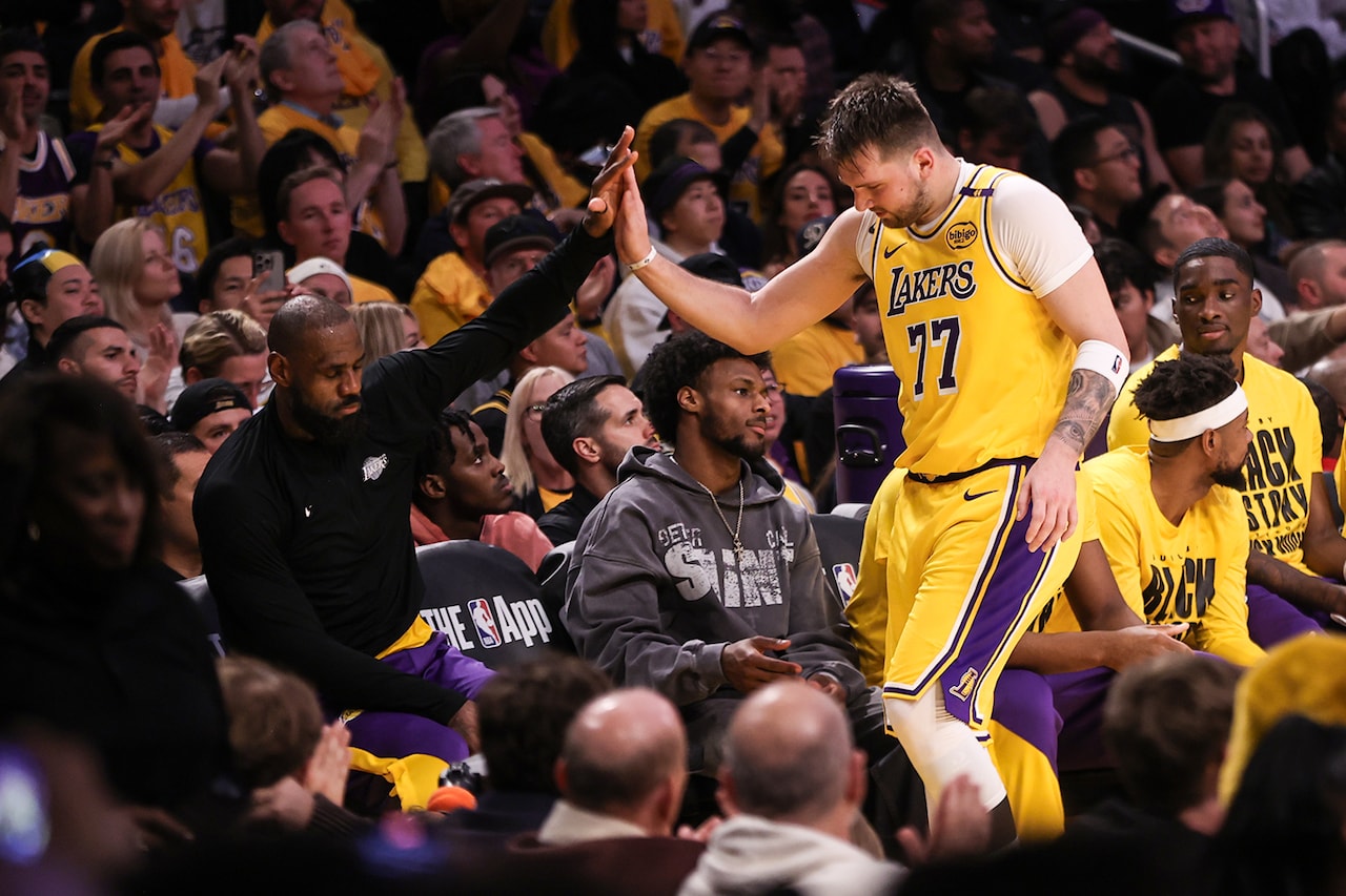 History Day in Photos: Luka's First Game | Los Angeles Lakers