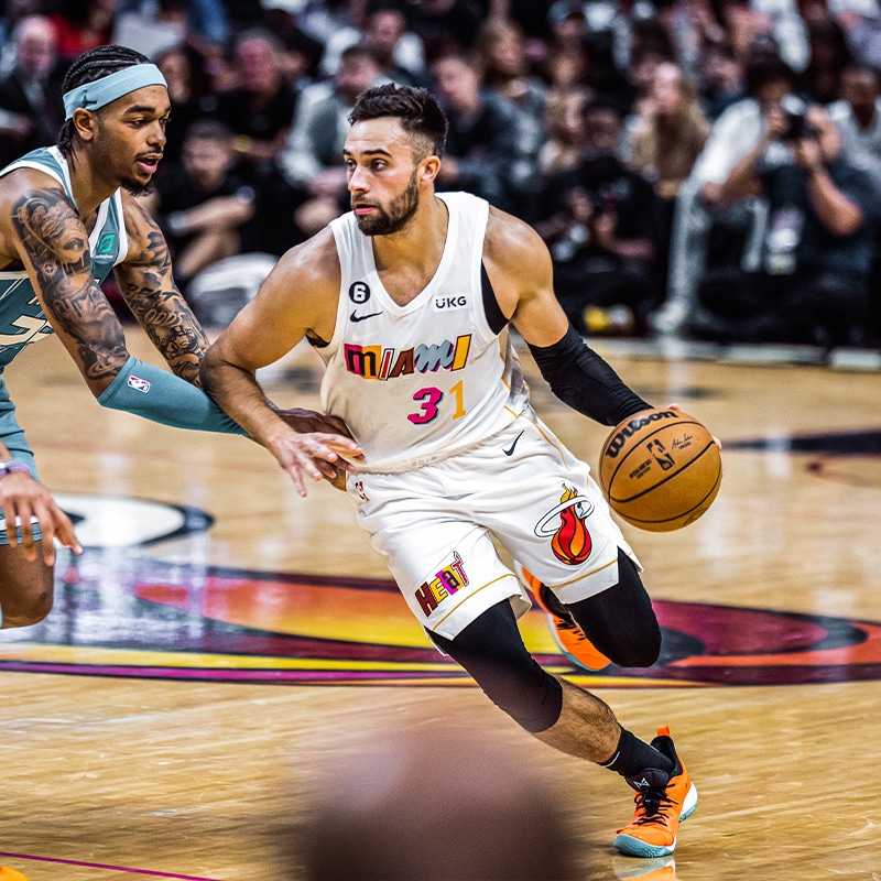 Through The Lens: Hornets vs HEAT 11/12/22 Photo Gallery