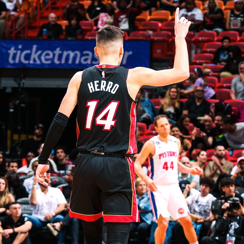 Through The Lens Pistons vs HEAT 12/06/22 Photo Gallery